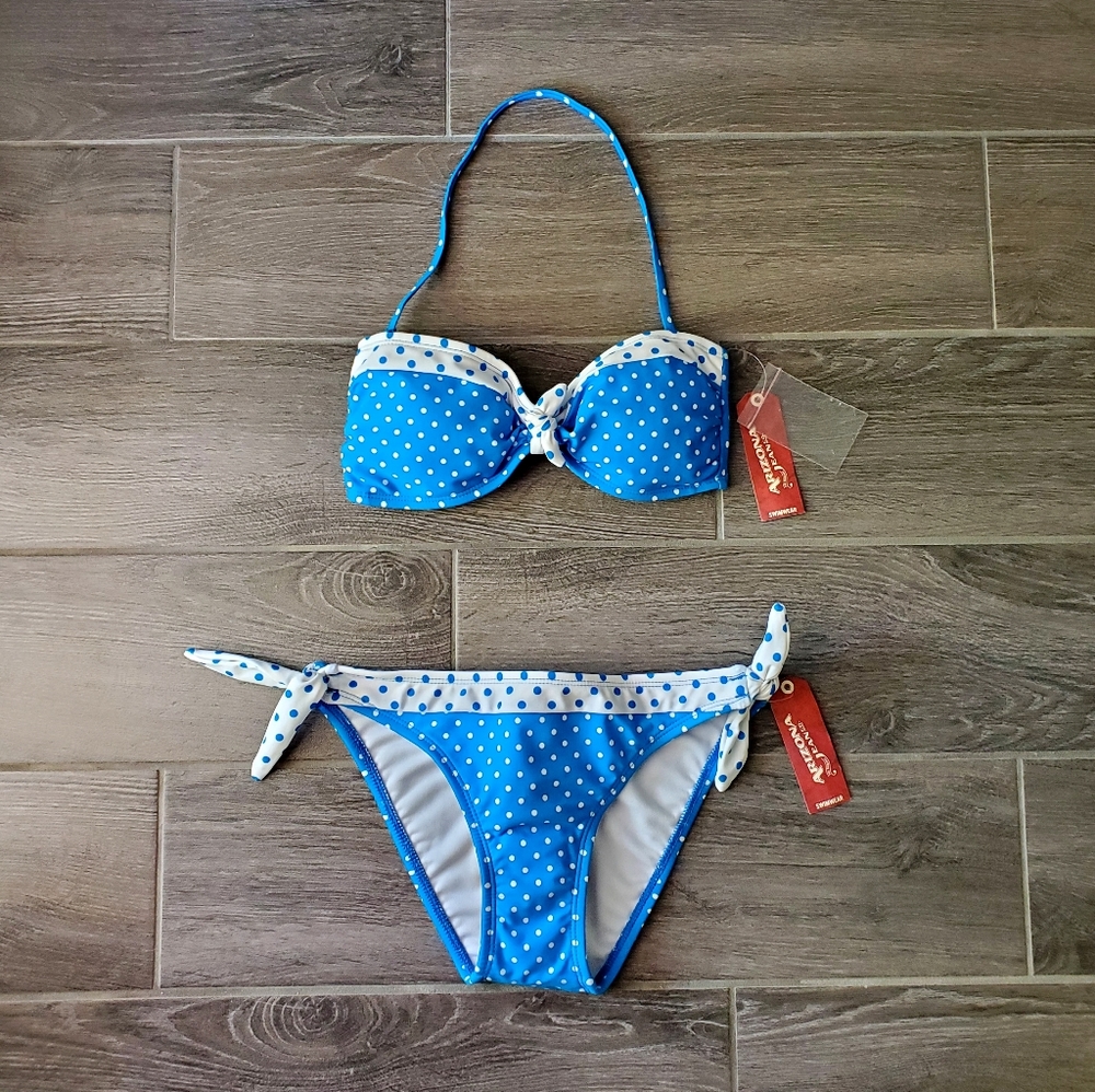NWOT Arizona Jean Blue & White Polka Dot Bikini